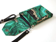 Load image into Gallery viewer, Cell phone bag, emerald green agate slice geode small crossbody bag