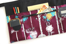 Load image into Gallery viewer, Half apron with zipper pocket for teacher vendor server waitress