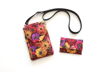 Load image into Gallery viewer, Floral Zinnia fabric small minimalist wallet for women and teenage girls