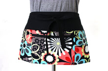 Load image into Gallery viewer, Half apron with pockets for vendor teacher - zipper pocket waist apron