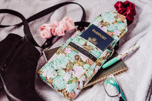 Load image into Gallery viewer, Crossbody phone bag for garden lovers - Succulent gift for plant people