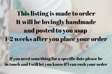 Load image into Gallery viewer, Family Passport Holder - Family Travel Wallet - World Map Travel Organizer - map print Passport Case Passport Cover - large passport wallet