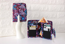 Load image into Gallery viewer, Purple fabric wallet for women - card holder wallet - cash and coin vegan wallet - bifold wallet - billfold wallet - ladies wallet