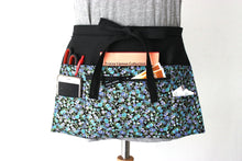 Load image into Gallery viewer, vendor apron with pockets - teacher apron - utility apron with zipper pocket - servor apron - waitress apron - half apron - money apron