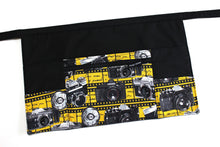 Load image into Gallery viewer, vendor apron with pockets - utility apron with zipper pocket - camera apron for photographer gift - half apron - money apron - craft apron