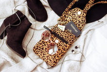 Load image into Gallery viewer, leopard print small crossbody bag for women, cell phone purse with pockets for edc, birthday gifts for mom, crossbody phone case, phone bag,