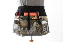 Load image into Gallery viewer, teacher apron with pockets - vendor apron with zipper pocket - waitress apron - utility apron - server apron - half apron - money apron