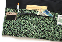Load image into Gallery viewer, craft show vendor apron for women - leaf print farmers market apron zipper pocket - florist gift - utility apron - event planner waist apron