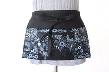 Load image into Gallery viewer, Black apron with pockets - Teacher Apron - Server apron - Vendor apron - farmers market apron - craft fair apron - utility apron half apron