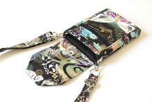 Load image into Gallery viewer, Phone bag with pockets for small everyday carry - butterfly fabric
