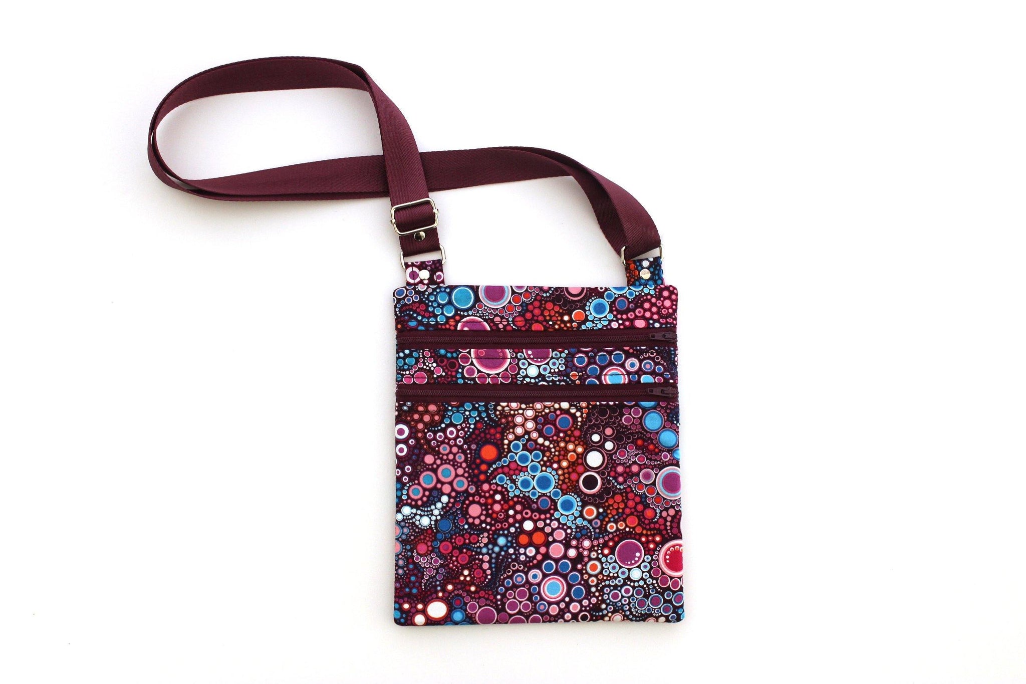 ITH Cross Body Cell phone pockets Purse Bag ITH | Bella Bleu Embroidery